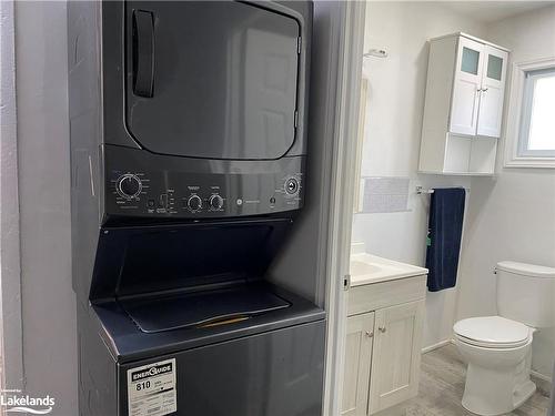 77, 79, 87 Mosley Street, Wasaga Beach, ON - Indoor Photo Showing Laundry Room