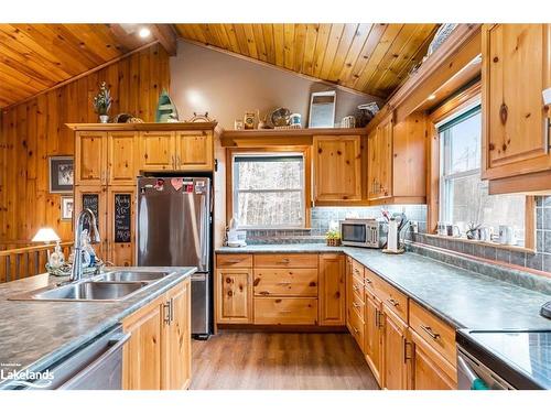 1272 Little Bob Lake Road, Minden Hills, ON - Indoor Photo Showing Kitchen With Double Sink