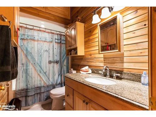 1272 Little Bob Lake Road, Minden Hills, ON - Indoor Photo Showing Bathroom