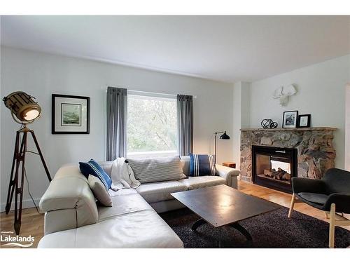 184 Pearson Street, Meaford, ON - Indoor Photo Showing Living Room With Fireplace
