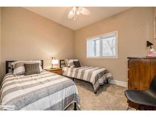656 Johnston Park Avenue, Collingwood, ON - Indoor Photo Showing Bedroom