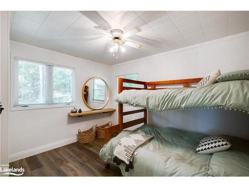 1384 Browning Island, Bracebridge, ON - Indoor Photo Showing Bedroom