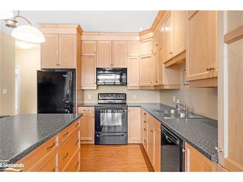 308-20C Silver Birch Court, Parry Sound, ON - Indoor Photo Showing Kitchen With Double Sink