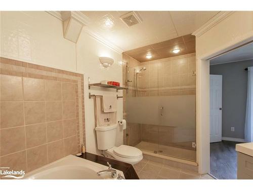 8-39 28Th Street S, Wasaga Beach, ON - Indoor Photo Showing Bathroom