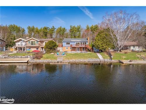 1815 Peninsula Point Road, Severn, ON - Outdoor With Body Of Water