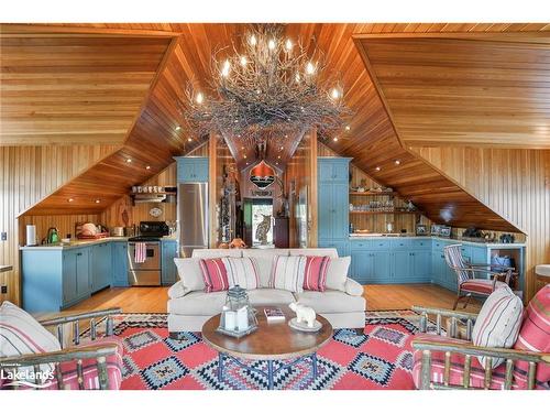 0 M  (Mossy Rock) Island, Port Carling, ON - Indoor Photo Showing Living Room