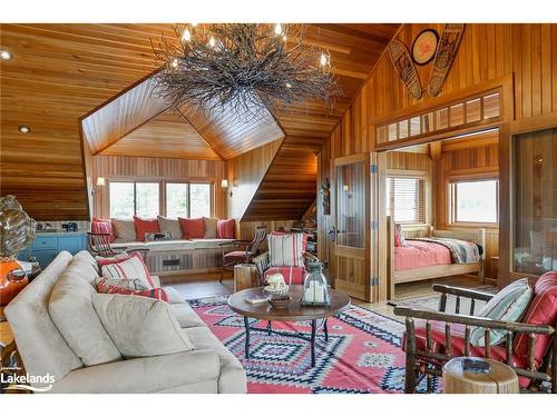 0 M  (Mossy Rock) Island, Port Carling, ON - Indoor Photo Showing Living Room