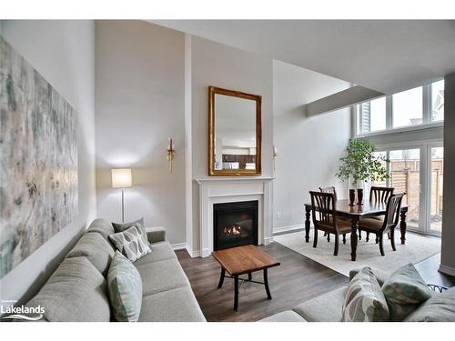 32 Gregory Avenue, Collingwood, ON - Indoor Photo Showing Living Room With Fireplace