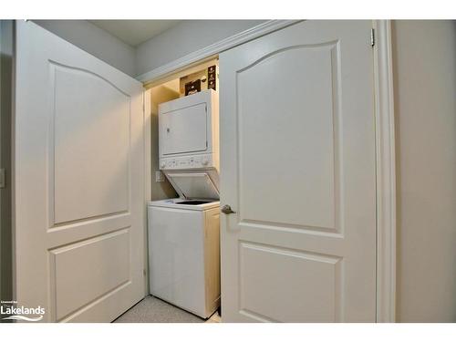 32 Gregory Avenue, Collingwood, ON - Indoor Photo Showing Laundry Room