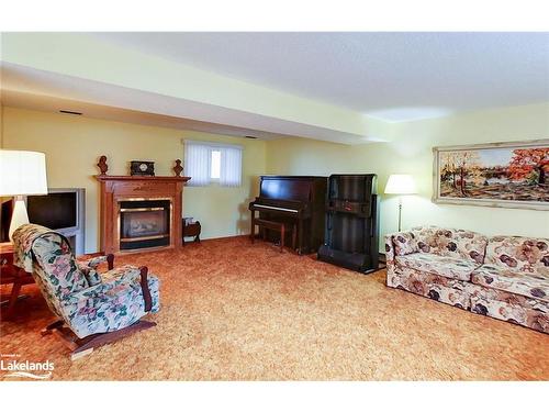34 Centennial Heights Court, Meaford, ON - Indoor With Fireplace