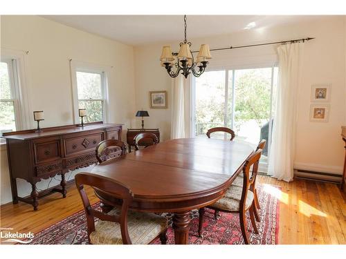 109 High Point Court, The Blue Mountains, ON - Indoor Photo Showing Dining Room