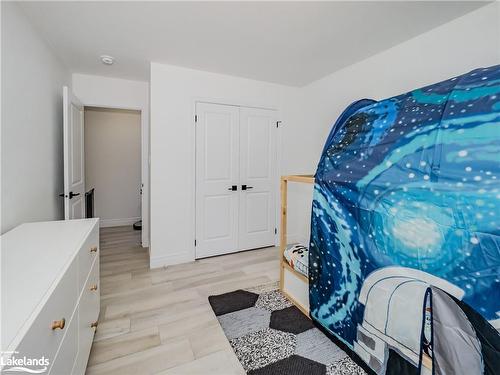 45 Quinn Forest Drive, Bracebridge, ON - Indoor Photo Showing Bedroom