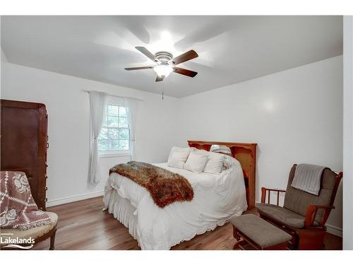 1255 Falkenburg Road, Muskoka Lakes, ON - Indoor Photo Showing Bedroom
