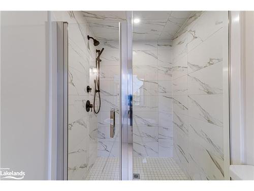 63 Federica Crescent, Wasaga Beach, ON - Indoor Photo Showing Bathroom
