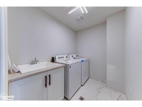 63 Federica Crescent, Wasaga Beach, ON - Indoor Photo Showing Laundry Room