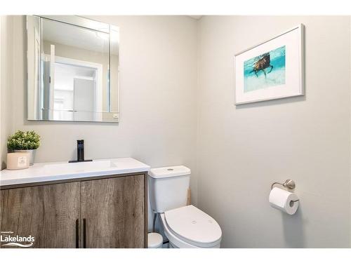 32 Maypark Drive, Bracebridge, ON - Indoor Photo Showing Bathroom