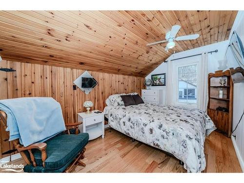 53 Todholm Drive, Port Carling, ON - Indoor Photo Showing Bedroom