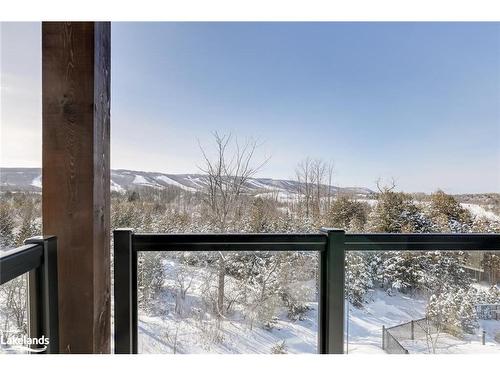 302-16 Beckwith Lane, The Blue Mountains, ON - Outdoor With View