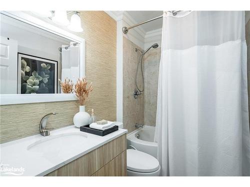 87 Ninth Street, Collingwood, ON - Indoor Photo Showing Bathroom
