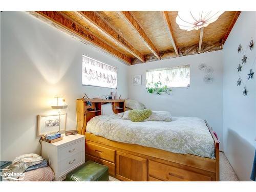 1178 Fraserburg Road, Bracebridge, ON - Indoor Photo Showing Bedroom