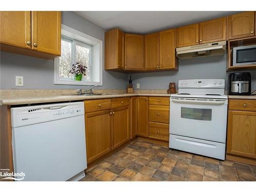 91 Glenlake Boulevard, Collingwood, ON - Indoor Photo Showing Kitchen