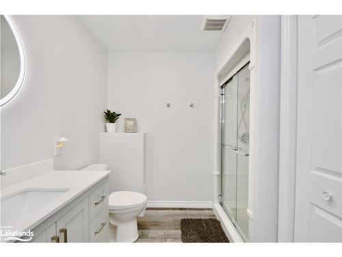 100 George Street, Tay, ON - Indoor Photo Showing Bathroom