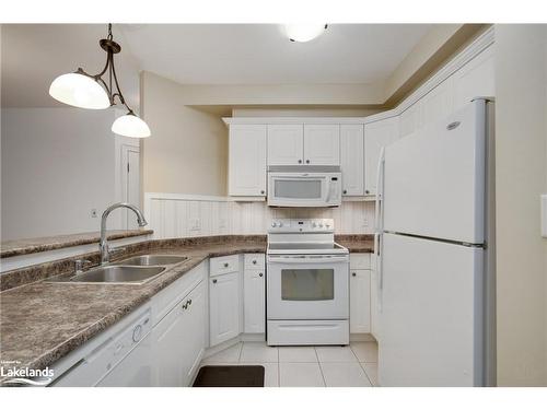 207-391 James Street W, Gravenhurst, ON - Indoor Photo Showing Kitchen With Double Sink