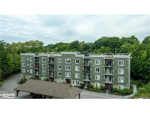 207-391 James Street W, Gravenhurst, ON - Outdoor With Facade