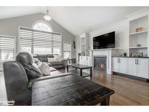 43 Lockerbie Crescent, Collingwood, ON - Indoor Photo Showing Living Room With Fireplace