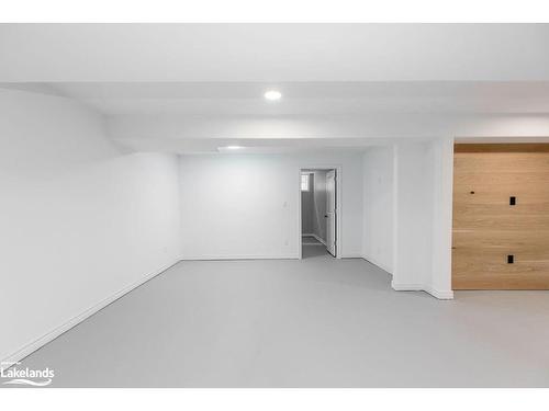 43 Lockerbie Crescent, Collingwood, ON - Indoor Photo Showing Other Room