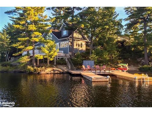 1099 Oak Road, Gravenhurst, ON - Outdoor With Body Of Water