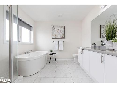 203 Roy Drive, Stayner, ON - Indoor Photo Showing Bathroom