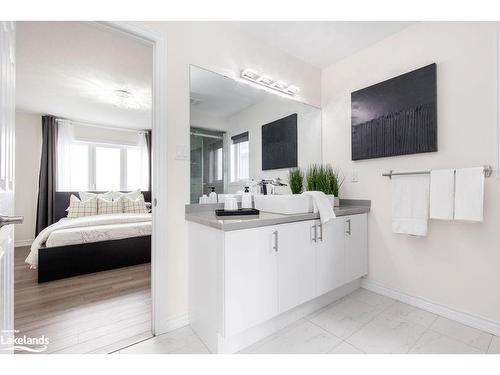 203 Roy Drive, Stayner, ON - Indoor Photo Showing Bathroom