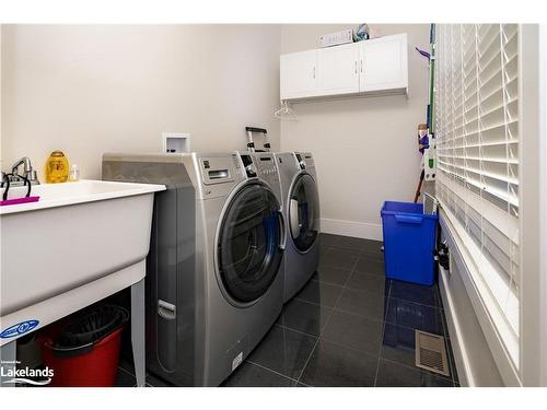 107 Snow Apple Crescent, The Blue Mountains, ON - Indoor Photo Showing Laundry Room