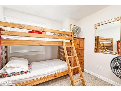 29-44 Trott Boulevard, Collingwood, ON - Indoor Photo Showing Bedroom