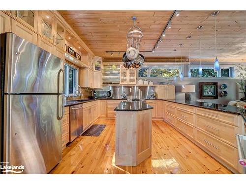 916 Siberia Rd, Madawaska, ON - Indoor Photo Showing Kitchen