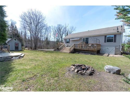 537 Spring Hill Road W, Burk'S Falls, ON - Outdoor With Deck Patio Veranda With Exterior