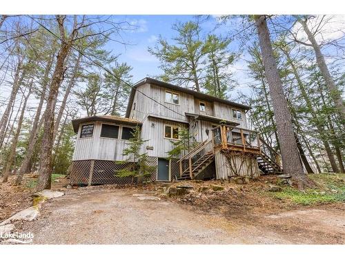 1032 Parallel Falls Lane, Minden Hills, ON - Outdoor