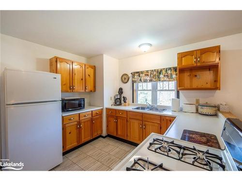 756 Spring Lake Road, South River, ON - Indoor Photo Showing Kitchen With Double Sink