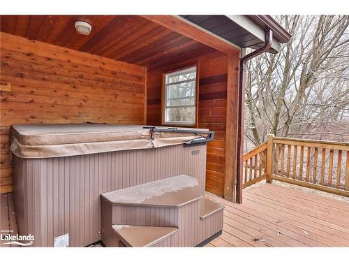 115 Pioneer Lane, The Blue Mountains, ON - Outdoor With Deck Patio Veranda With Exterior