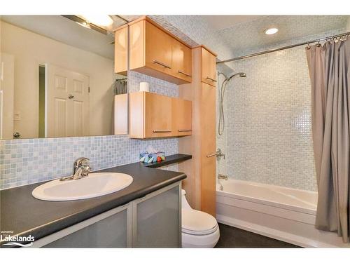 115 Pioneer Lane, The Blue Mountains, ON - Indoor Photo Showing Bathroom