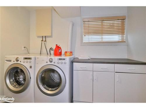 115 Pioneer Lane, The Blue Mountains, ON - Indoor Photo Showing Laundry Room