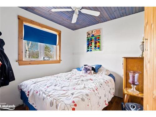166 Myers Lake Road, Mactier, ON - Indoor Photo Showing Bedroom