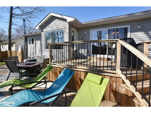52 Downer Crescent, Wasaga Beach, ON - Outdoor With Deck Patio Veranda With Exterior