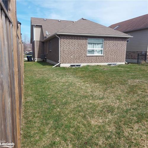 27 Mckean Crescent, Collingwood, ON - Outdoor With Exterior