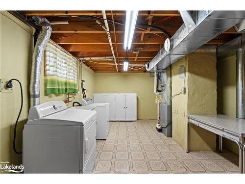 51 Tucson Road, Tiny, ON - Indoor Photo Showing Laundry Room