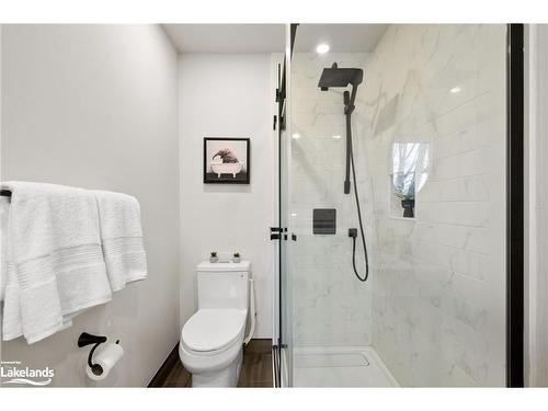 68 Pinewood Road, Mcdougall, ON - Indoor Photo Showing Bathroom