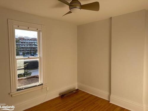 297 Saint Marie Street, Collingwood, ON - Indoor Photo Showing Other Room