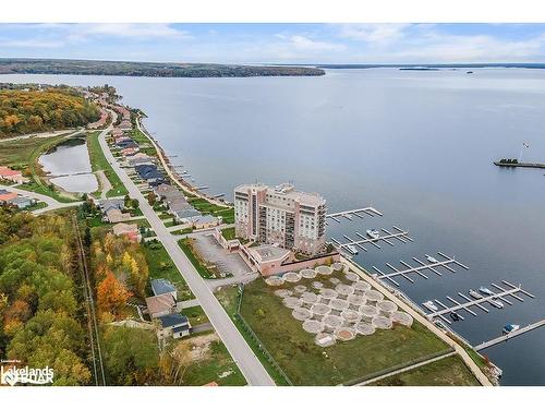 1008-699 Aberdeen Boulevard, Midland, ON - Outdoor With Body Of Water With View