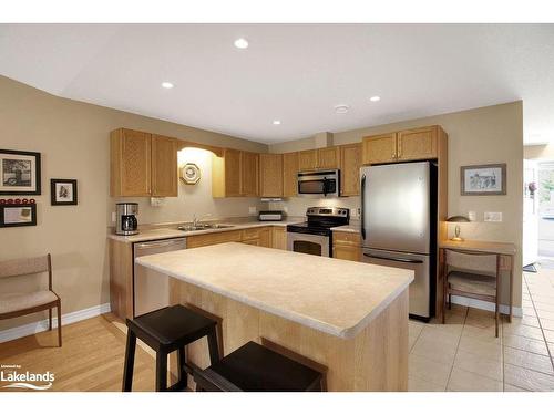 111 Meadow Lane, Wasaga Beach, ON - Indoor Photo Showing Kitchen With Double Sink